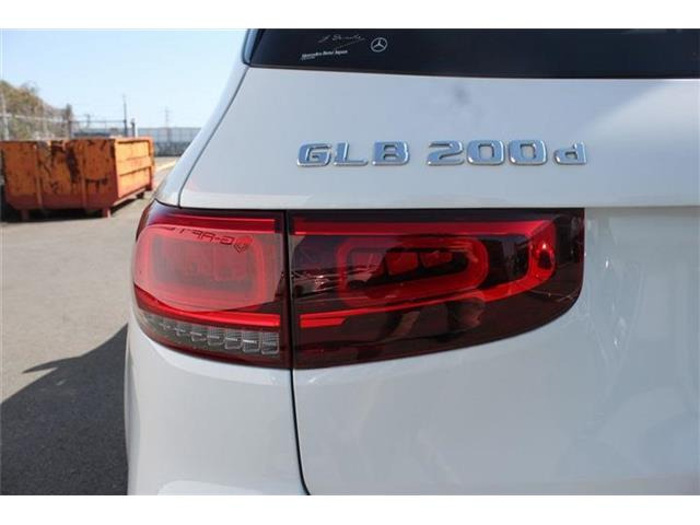 ���Ǝҗl�ւ̔̔��͂��f�肳���Ă��������܂��B �Ԍ������ԗ��̏ꍇ�́A�Ԍ����擾�������x�������z�ŕ\�����Ă���܂��B