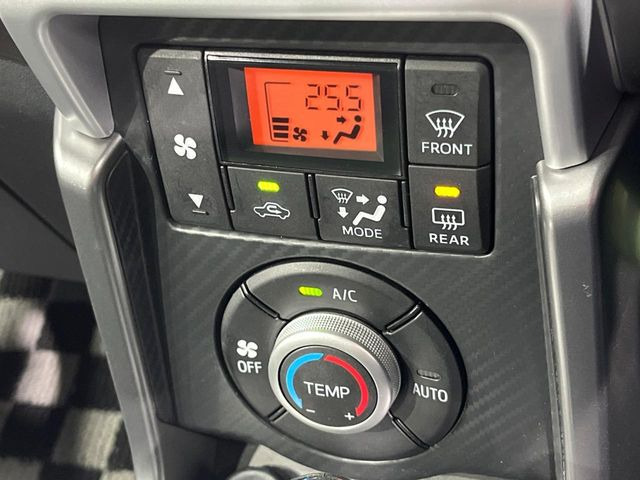 �y�I�[�g�G�A�R���z��x���D�݂̉��x�ɐݒ肷��΁A�ԓ��̉��x�����m�����ʂ≷�x�������Œ����B����&hellip;����&hellip;�Ɖ��x���X�C�b�`���������K�v�͂���܂���B���K�Ȏԓ���Ԃɂ͕K�{�̋@�\�ł��ˁ�