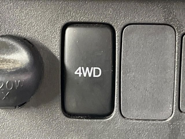 4WD�̂��Ԃł��̂ŁA�ᓹ�ł����S�ł���~��n�n��ɂ��Z�܂��̕��ȊO�ɂ��A�E�B���^�[�X�|�[�c����̕���~��n��֋A�Ȃ����@�������ɂ���������!