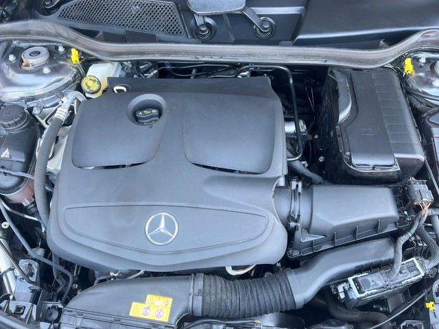 �����X�ł́A�e���[�J�[�̐�p�f�f�e�X�^�[�𓱓��B���Ǝ��i�����e�N�j�J���X�^�b�t���풓���Ă���܂��̂ŁA������̍ۂɂ����S���Ă����p���������܂��B