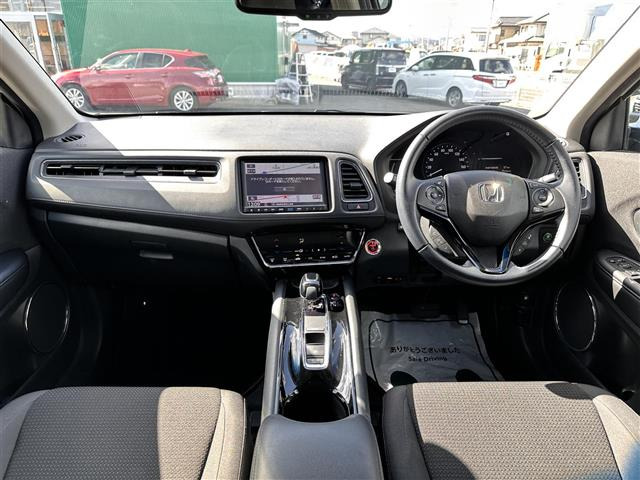 ヴェゼル1.5 ハイブリッド X ホンダセンシング