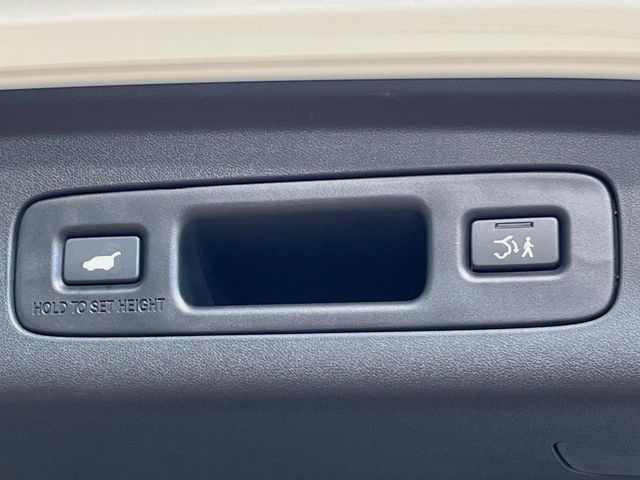 �y�p���[�o�b�N�h�A�z�X�}�[�g�L�[��^�]�Ȃ̃{�^�������������Ń��A�Q�[�g�������ŊJ���܂�!�ו��������Ă��鎞��A�����ʒu�ɂ���o�b�N�h�A��߂�ۂɕ֗��ȋ@�\�ł���