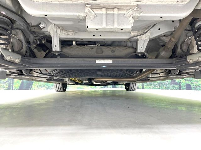 下回りがきれいなうちに、防錆加工の施工がオススメ。降雪地域はもちろん、沿岸部にお住いの方や、趣味でマリン・ウィンタースポーツをされる方にご好評いただいております。