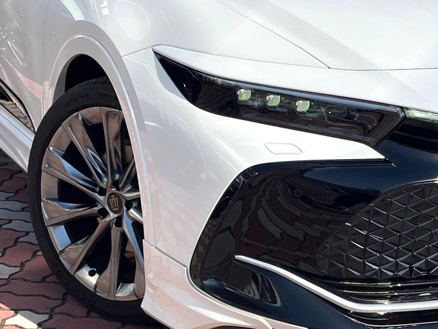 �yLED�w�b�h���C�g�z���V����ԑ��s�����ǍD�Ȏ��E���m�ۂ����S���ĉ^�]�ł��鍂�P�xLED�w�b�h���C�g�𑕔�!�_�����x�������A����d�͂��}�����Ă��܂��B