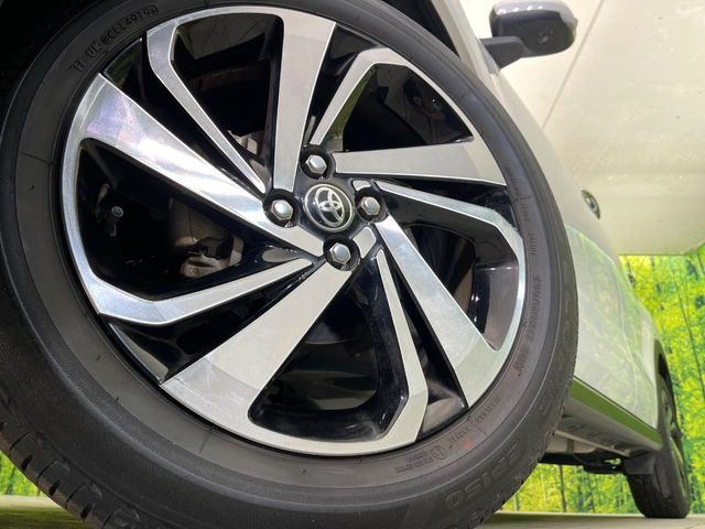 �y�����A���~�z�C�[���z�O�ςɃ}�b�`���������A���~�z�C�[���𑕒����Ă���܂��B�e��ЊO�A���~�z�C�[����A�X�^�b�h���X�^�C�����戵�����Ă���܂��B���񂲑��k����������