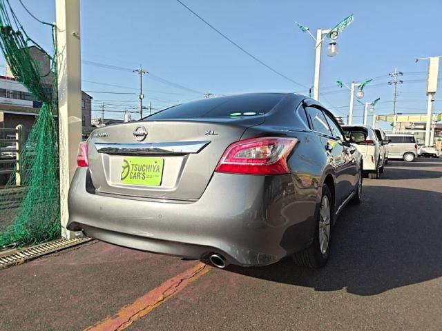 ティアナ2.5 XL ナビAVMパッケージ