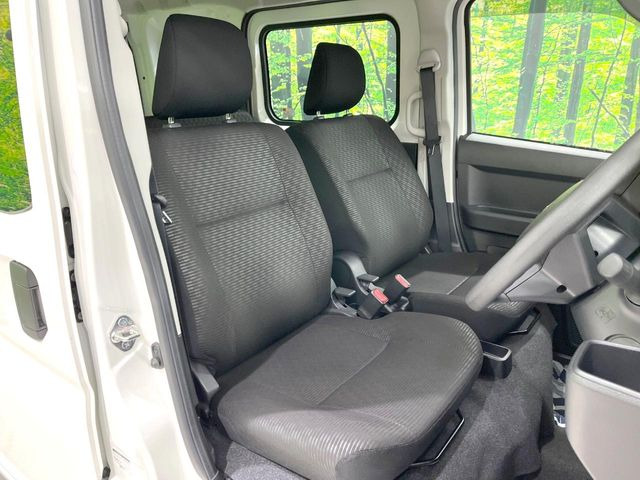 �^�]�Ȃ܂��ɂ͏\���ȃX�y�[�X������A�啿�ȕ��ł��������^�]���Ă�����������ł��B