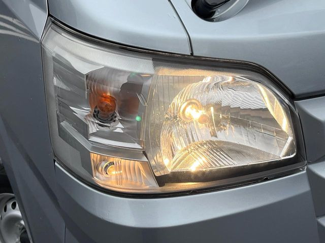 �w�b�h���C�g��e�[�������v&�A���~�z�C�[�����̊e��R�[�e�B���O���I�X�X�����Ă���܂��B�����Y�����̉��΂݂≘���}���A���ꂢ�ȏ�Ԃ������e�i���X���X�ŕۂĂ܂���