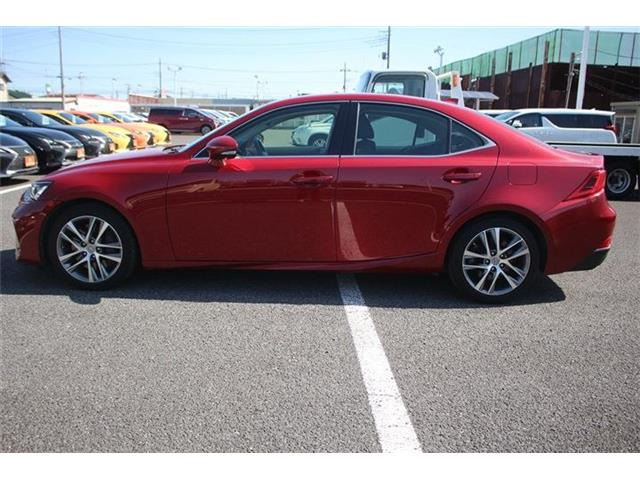 ���Ǝҗl�ւ̔̔��͂��f�肳���Ă��������܂��B �Ԍ������ԗ��̏ꍇ�́A�Ԍ����擾�������x�������z�ŕ\�����Ă���܂��B