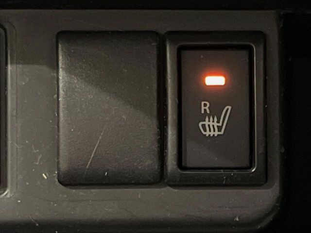 �y�V�[�g�q�[�^�[�z�������ɏd�󂷂�V�[�g�q�[�^�[!�G�A�R����葁�����܂��Ă����̂Ŋ�����̐l�����S�ł��ˁ�G�A�R���̉����͊������邩����A�Ƃ������ɂ����������߂ł��B