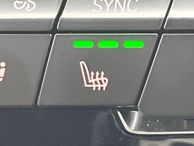 ���t�����g�V�[�g�q�[�e�B���O:�^�]�ȁE����ȋ��ɎO�i�K�Œ��߂��\�ȃV�[�g�q�[�^�[�𑕔����Ă���܂��B�G�߂��킸���K�ɂ��g�p���������܂��B