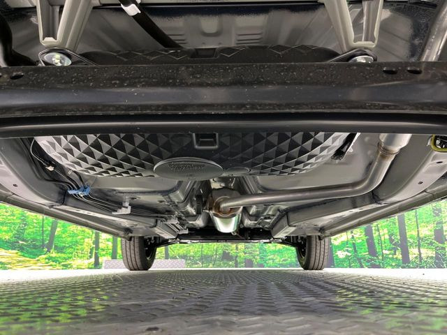 下回りがきれいなうちに、防錆加工の施工がオススメ。降雪地域はもちろん、沿岸部にお住いの方や、趣味でマリン・ウィンタースポーツをされる方にご好評いただいております。