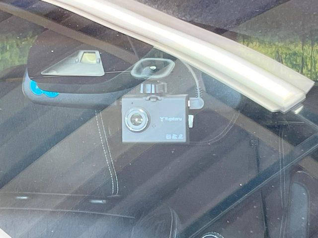 �y�h���C�u���R�[�_�[�z�h���C�u���R�[�_�[����!���s���͂������A������^�]�⎖�̂ɑ��������ہA�f���ŋL�^���A����̃��X�N�ɔ����܂��B���L�^�pSD�J�[�h�͂��q�l�����g�ł��������������K�v������܂��B