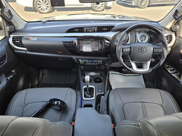 ハイラックス2.4 Z ディーゼル 4WD