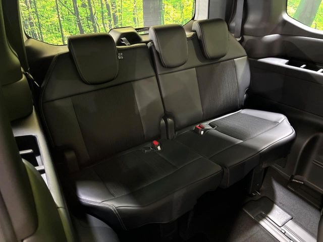 3��ڃV�[�g�͂�������ԗǍD����l�ł��������ƍ����Ē����܂��̂ŁA��l���ł̂��o���������N���N�ł��􂲉Ƒ��ŁA�C�̒m�ꂽ���ԂŁA�h���C�u�ɍs���̂��y���݂ł��ˁ�