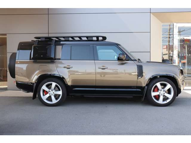 ディフェンダー130 X 3.0L D350 ディーゼル 4WD