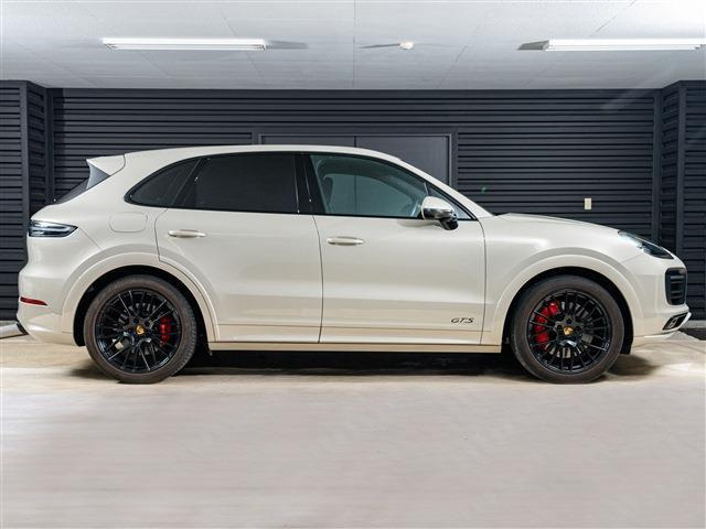 カイエンGTS ティプトロニックS 4WD