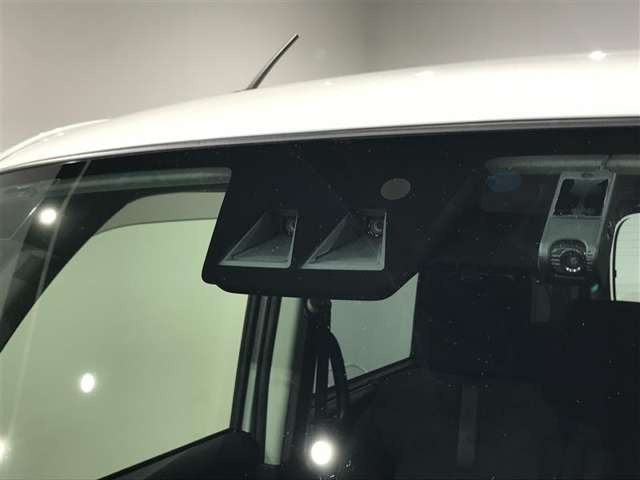 ルーミー1.0 カスタム G 4WD