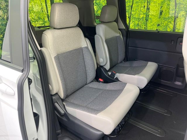 ���i���ȃI���W�i���t���A�}�b�g���I�v�V�����ɂĂ��p�ӂ��Ă���܂��B���D���ȃf�U�C����J���[�����Ԃɍ��킹�đI��ł����������Ƃ��ł��܂���