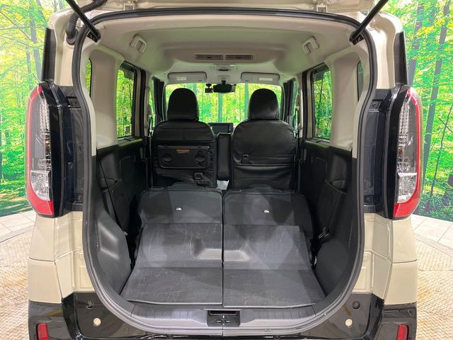 ���i�̂���������ʋ΁A���}���ɏ\���ȉ׎��X�y�[�X���m�ۂ��Ă���܂��B�Z�J���h�V�[�g��|���ƁA�傫�ȉו��̐ύڂ��\�ł���