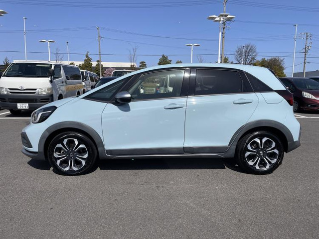 フィット1.5 e:HEV クロスター