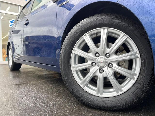 外観にマッチしたアルミホイールを装着しております。各種アルミホイールや、スタッドレスタイヤも取扱いしております。是非ご相談ください♪
