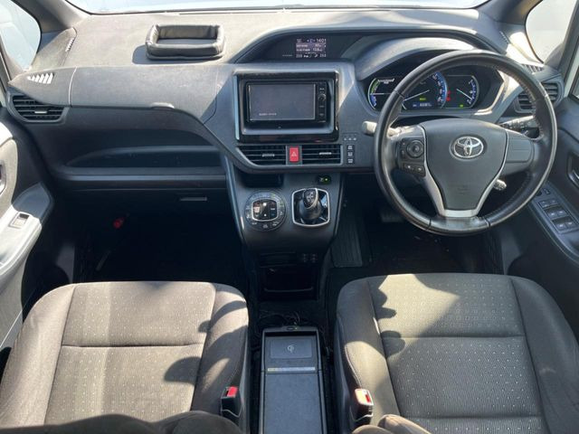 ノア1.8 ハイブリッド G