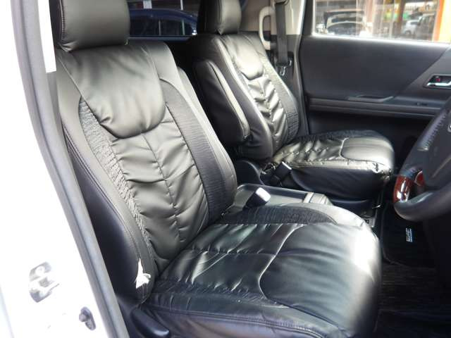 �g�̂���������Ǝx����t�����g�V�[�g�B�^�]�Ȃ܂��ɂ͏\���ȃX�y�[�X������̂ő啿�ȕ��ł��������^�]���邱�Ƃ��ł��܂�!�������^�]���Ă����Ȃ��ł��ˁ�