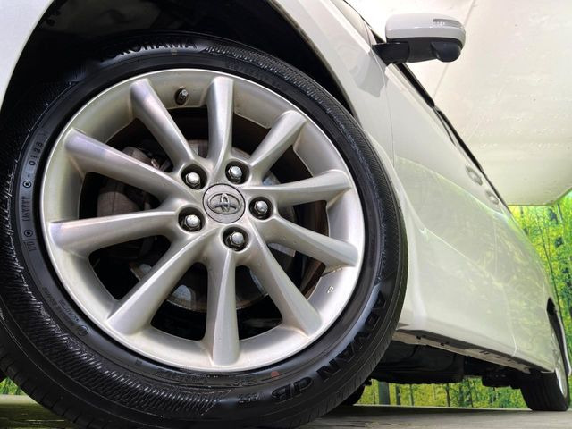 �y�����A���~�z�C�[���z�O�ςɃ}�b�`���������A���~�z�C�[���𑕒����Ă���܂��B�e��ЊO�A���~�z�C�[����A�X�^�b�h���X�^�C�����戵�����Ă���܂��B���񂲑��k����������