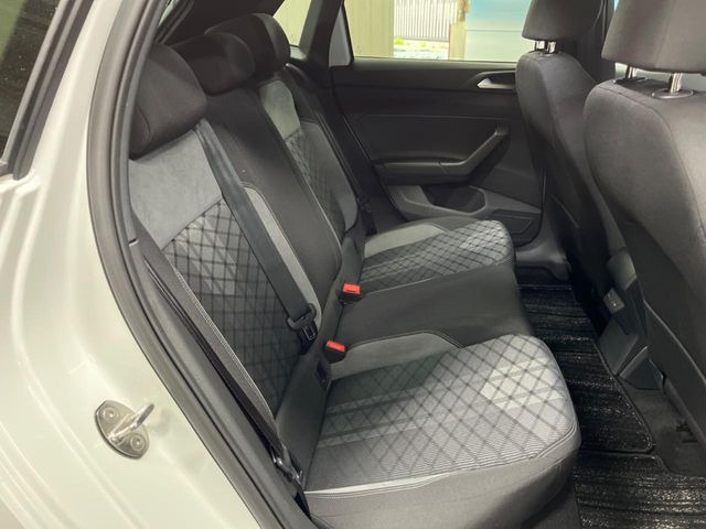 ���㕔���Ȃ��C�ɂȂ�悤�ȃL�Y�E�����ւ��蓙�A�傫�ȃ_���[�W�͂Ȃ��A�ǍD�ȏ�Ԃł��B