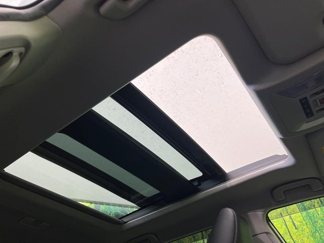 RAV42.5 ハイブリッド G E-Four 4WD