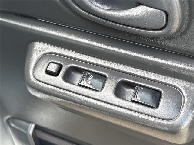 ���C�ɓ���̐������i���o�[�v���[�g��!�������܂��܂��N���܂���!����]�i���o�[�ɂ͒��I�ԍ���������܂��B(333�E555�E777�Ȃ�)���I�̏ꍇ�A����]�ɓY���Ȃ��ꍇ��������܂��B