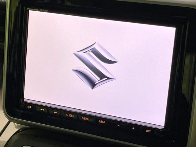 �y����8�^�i�r�z�l�C�̏����i�r�𑕔��B�I�[�f�B�I�@�\���[�����Ă���ABluetooth�ڑ�����΂������̃X�}�z��MP3�v���C���[�̉��y���Đ��\!�����̉^�]������Ɋy�����Ȃ�܂�!!