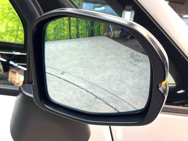 �y�u���C���h�X�|�b�g�C���t�H���[�V�����z���s���A�h�A�~���[�̎��p�ɂȂ�₷���ӏ��Ɍ㑱�Ԃ��ڋ߂���ƃT�C�h�~���[�t�߂Ɍx����\���A�h���C�o�[�ɒ��ӊ��N�����Ă���܂��B