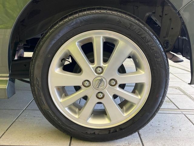 �y����14�C���`�A���~�z�C�[���z�O�ςɃ}�b�`���������A���~�z�C�[���𑕒����Ă���܂��B�e��ЊO�A���~�z�C�[����A�X�^�b�h���X�^�C�����戵�����Ă���܂��B���񂲑��k����������