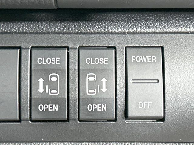 �y�����p���[�X���C�h�h�A�z�X�}�[�g�L�[��^�]�Ȃ̃X�C�b�`�Ō�ȗ����X���C�h�h�A�̊J���\���d��������͂����ăh�A���J����K�v�������A�����Ȃ��q�l�ł��ȒP�ɊJ���߂ł����K�ł���