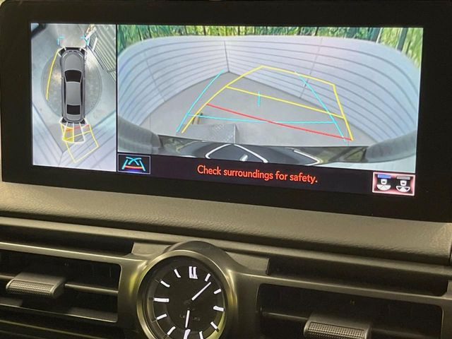 �y�p�m���~�b�N�r���[���j�^�[�z��p�̃J�����ɂ��A�ォ�猩���낵���悤�Ȏ��_��360�x�N���}�̎��͂��m�F���邱�Ƃ��ł��܂������p�������m�F���₷���A�����ꏊ�ł̐؂�Ԃ��⒓�Ԃ��X���[�Y�ɍs���܂��B