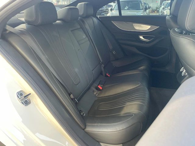 ���㕔���Ȃ��C�ɂȂ�悤�ȃL�Y�E�����ւ��蓙�A�傫�ȃ_���[�W�͂Ȃ��A�ǍD�ȏ�Ԃł��B