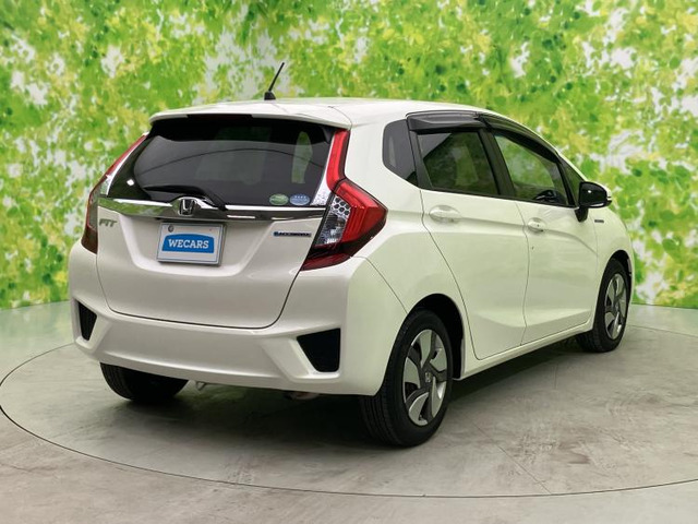 フィット1.5 ハイブリッド Lパッケージ