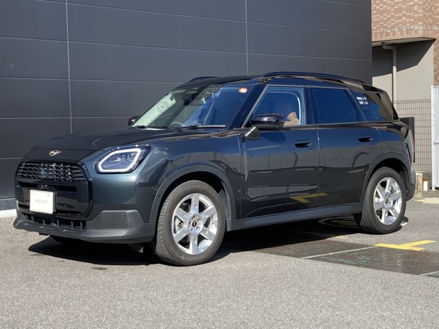 ミニカントリーマンD DCT ディーゼル