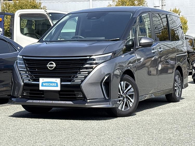 セレナ1.4 e-POWER ハイウェイスターV