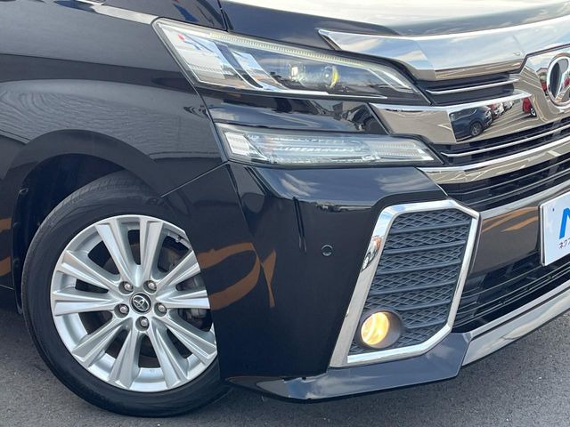 �yLED�w�b�h���C�g�z���V����ԑ��s�����ǍD�Ȏ��E���m�ۂ����S���ĉ^�]�ł��鍂�P�xLED�w�b�h���C�g�𑕔�!�_�����x�������A����d�͂��}�����Ă��܂��B