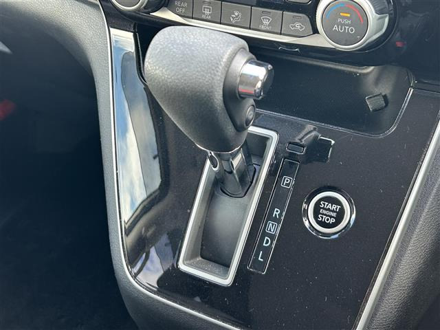 セレナ2.0 ハイウェイスターV