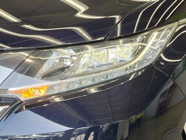 �yLED�w�b�h���C�g�z���V����ԑ��s�����ǍD�Ȏ��E���m�ۂ����S���ĉ^�]�ł��鍂�P�xLED�w�b�h���C�g�𑕔�!�_�����x�������A����d�͂��}�����Ă��܂��B