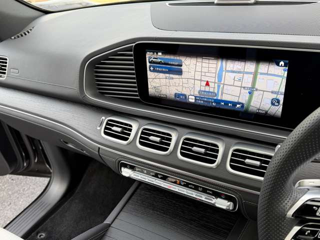 64�F�A���r�G���g���C�g�E�A�b�v���J�[�v���C�E�A���h���C�h�I�[�g�E�^�b�`�p�l���f�B�X�v���C�B