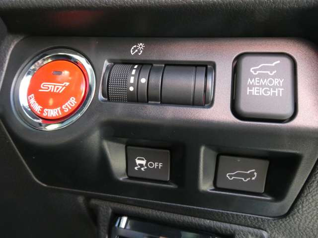 �p���[�o�b�N�h�A�ŊJ���y�X�􃊃��R���A�O������������\�ŉו��̐ς݉��낵���y�X�ł���