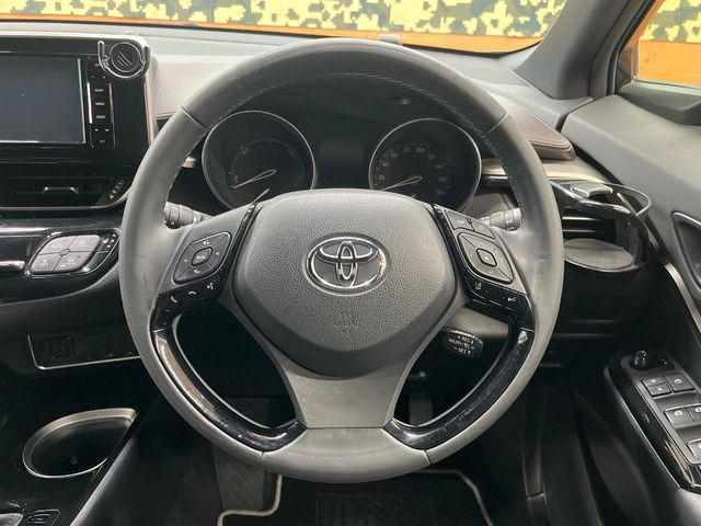 �y�����v�����X�e�A�����O�z�㎿�Ȋv���g�p���邱�ƂŁA��ɂ����������݂ƂĂ��^�]���₷���n���h���ł���