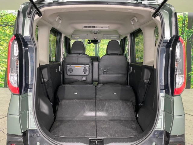 ���i�̂���������ʋ΁A���}���ɏ\���ȉ׎��X�y�[�X���m�ۂ��Ă���܂��B�Z�J���h�V�[�g��|���ƁA�傫�ȉו��̐ύڂ��\�ł���