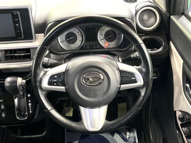 �y�����v�����X�e�A�����O�z�㎿�Ȋv���g�p���邱�ƂŁA��ɂ����������݂ƂĂ��^�]���₷���n���h���ł���