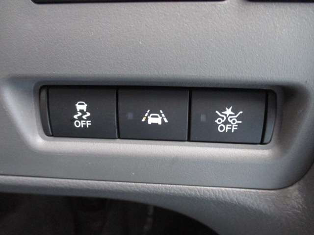 NV200バネットバン1.6 DX